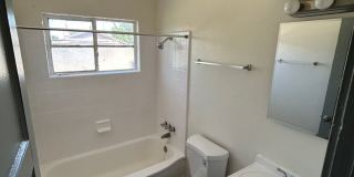 2 bedroom with AC Gallery 8