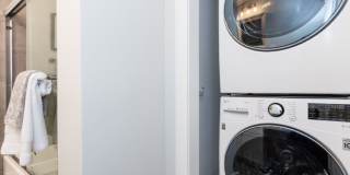 70 Moreland Street Gallery 8