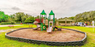 Laurel Oaks Gallery 23