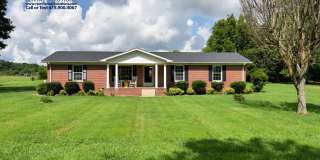 Beautiful 3bd, 2ba plus bonus room and pool in Woodbury! Gallery 1