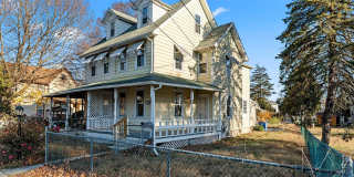 606 SPRUCE Street Gallery 1