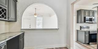 1913 W LEMON STREET Gallery 23