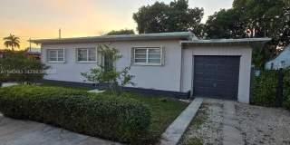 2330 SW 31st Ave Gallery 1