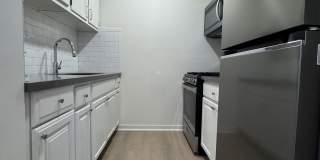 2009 Athania Pkwy Gallery 1