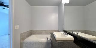 23451 EPPERSON Square Gallery 28