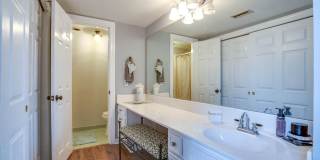 Townhome Close to MTSU Gallery 16