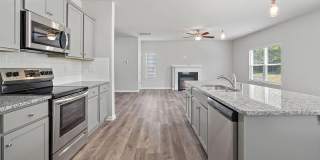 Room in 3 Bedroom Home at Balham Ct Gallery 5