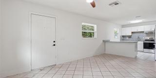 7133 PINEWOOD DR Gallery 3