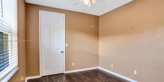 2057 SE Avon Park Dr Gallery 46