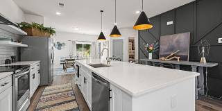 Blu South Townhomes Gallery 24