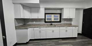 Charming 4 Bedroom 1 Bathroom Home for Rent! Gallery 1