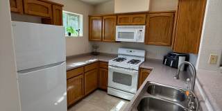 Yuma Meadows Townhouse - Furnished / Unfurnished Gallery 7