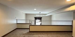 The Lodge Gallery 32