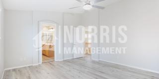Beautiful Large Home w/A Pool Gallery 42