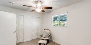 4bed, 2bath Glendale home with a pool! Gallery 26