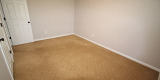 3 Bedroom - Dublin Gallery 34