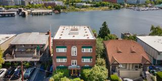 Top Floor w/Unobstructed Water & Mountain Views Gallery 1