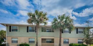 205 Red Maple Place, #205miamiassistant@realtymiamigroup.com Gallery 21