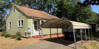 704 N Miller Avenue Gallery 2