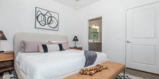 Brioso at the Bridges Gallery 28