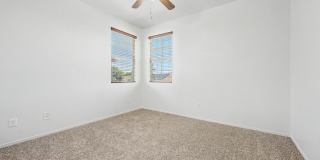 15102 W WESTVIEW Drive Gallery 26