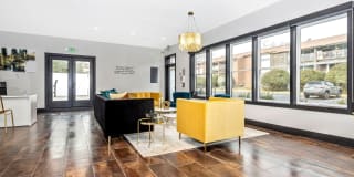 209 at Pickwick Apartments Gallery 3