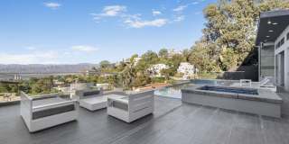 7275 Mulholland Dr Gallery 19