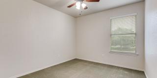 BEAUTIFUL 4-BEDROOM HOME NEAR UTSA Gallery 20