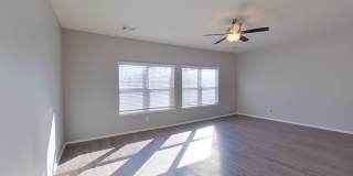 1512 South Razorback Road Gallery 7