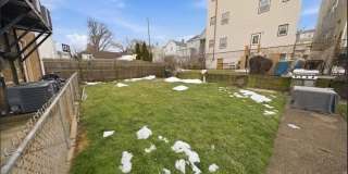 437 Elm St Gallery 14