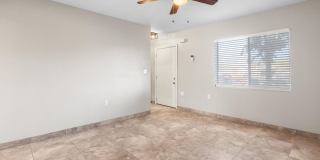 2 Bedroom 1 Bathroom -ALL Brand New Appliances! Gallery 8