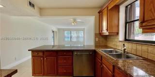 2320 S Cypress Bend Dr Gallery 7