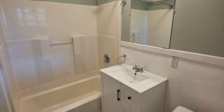 Large 1 bedroom Historic condo - Top Floor unit with a charming interior-  Available now! Gallery 15
