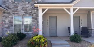 Amenities Galore! Desert Color 3 Bed townhome Gallery 1