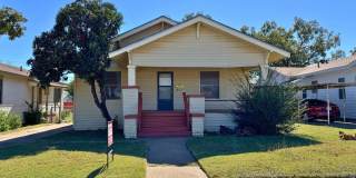 Cute 2 Bed 1 Bath Craftsman Home Cute 2 Bed 1 Bath Craftsman Home Gallery 1