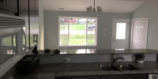 33047 N Ridge Rd Gallery 9