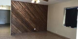 Large 5-2 house in Oakland Park Gallery 3