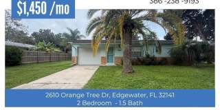 Charming 2 bedroom 1.5 bathroom home Gallery 1