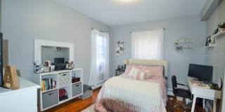 62 Mapleton St Gallery 7