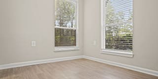 Ellevate St. Ives Gallery 12