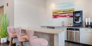 121 Larchmere Gallery 19