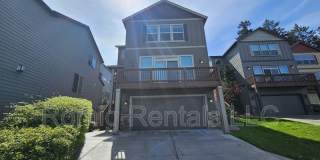 1405 Northeast 71st Drive Gallery 1