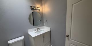 Beautiful Luxury Single Story Town Home Available Near Coors Blvd NW & Dellyne Ave NW! Gallery 23