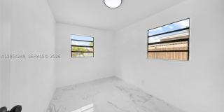 2468 NW 21st St Gallery 14