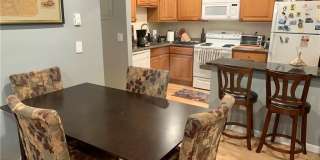 3004 Madison Avenue Gallery 5