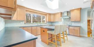 886 High Mountain Road Gallery 9