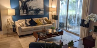 River Walk Savannah Gallery 1