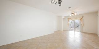 Beautiful Home In Sun City Aliante!! Gallery 12