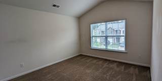 Room in 3 Bedroom Home at Guildford Hill Ln Gallery 28