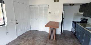 2070 NW 43rd Ter Gallery 5